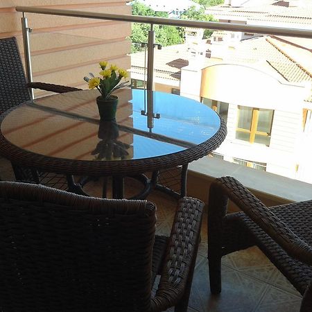 Apartment In St. Constantine And Helena St. Konstantin og Helena Eksteriør bilde